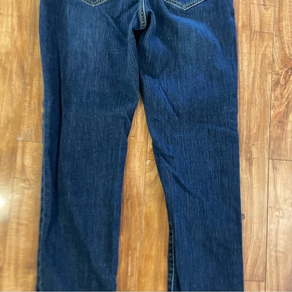 BROOKS BROTHERS Women’s Red Fleece Regular Fit Blue Jean Denim Size 6 - Picture 9 of 12